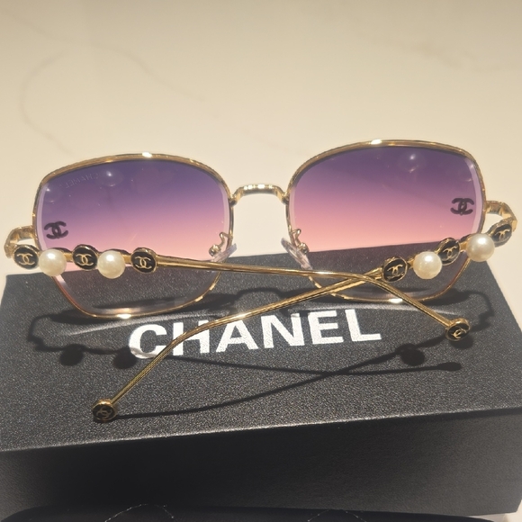 CHANEL Gold Frame Sunglasses with Purple Gradient Lenses - Picture 6 of 9